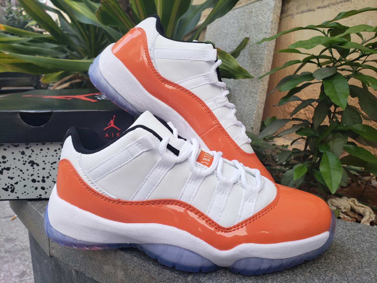 2019 Jordan 11 Retro Low White Orange Shoes